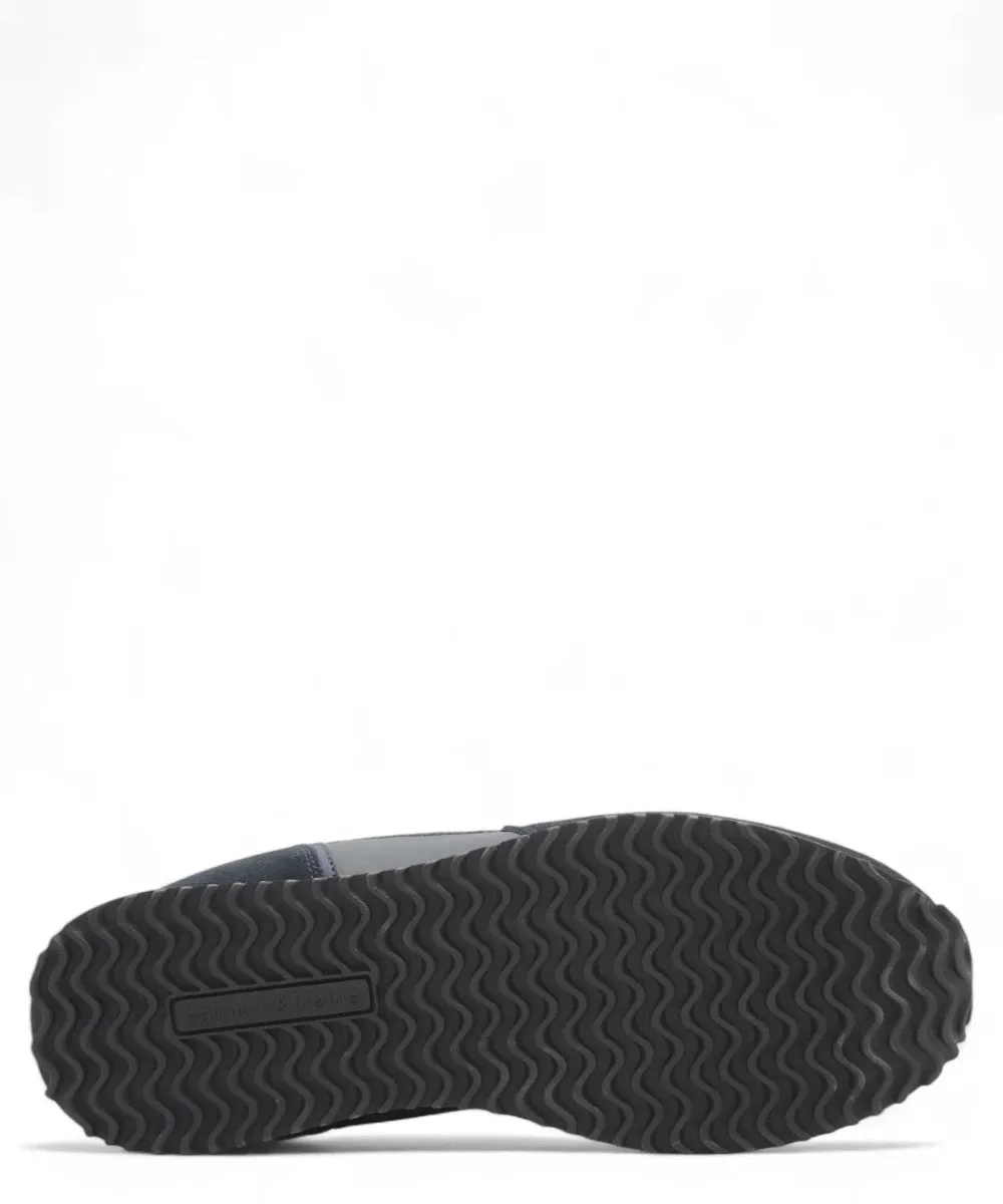 Sneaker Essenziale in Camoscio