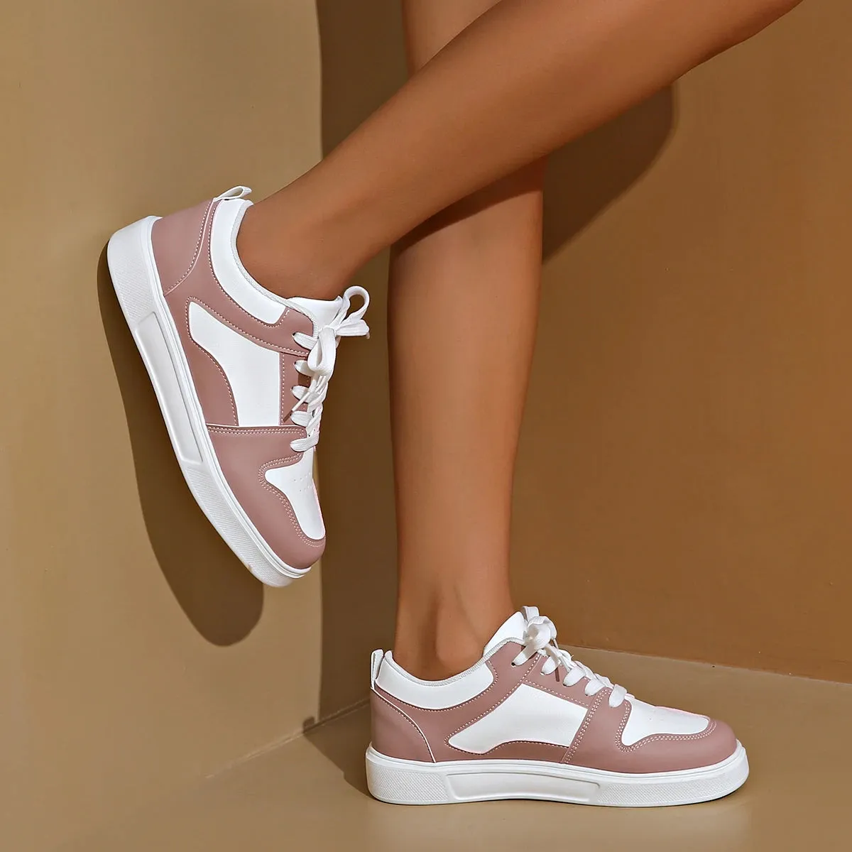Urban Liv Sneakers
